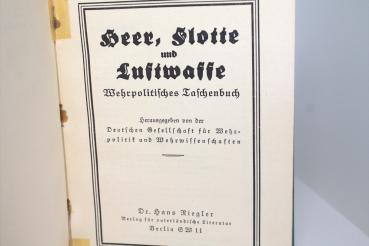 Heer Flotte Und LuftWaffe
