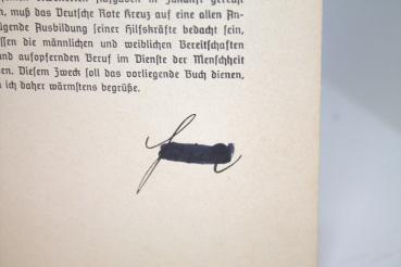 Amtliches Unterrichtsbuch Über Erste Hilfe